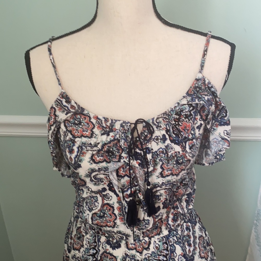 American Eagle Outfitters patterned cold shoulder cutout dress Size XXS - Picture 2 of 9